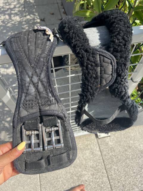 Selle de dressage &Eacute;quipe Viktoria 17,5