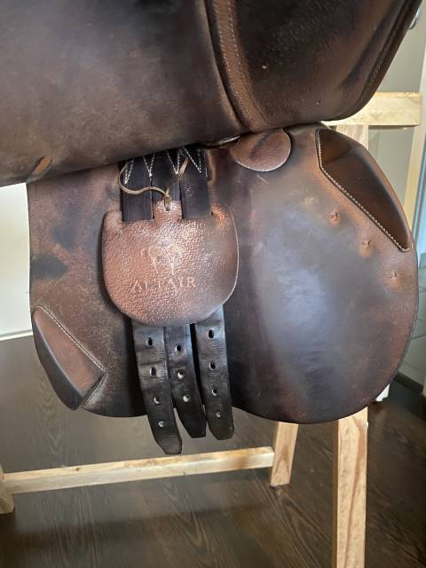 Selle d&rsquo;obstacle Antar&egrave;s Alta&iuml;r 17,5 pouces