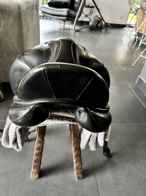 Selle de dressage  Child&eacute;ric 2009