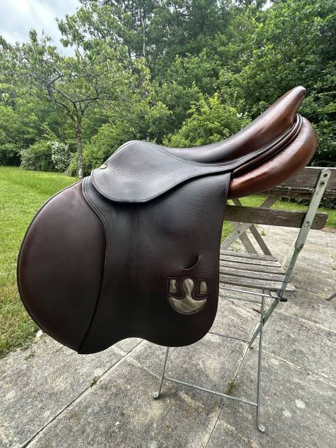 Selle Bruno Delgrange mod&egrave;le Ath&eacute;na ann&eacute;e 2018