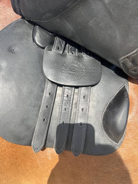 Selle noir 
