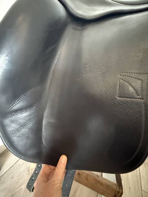 Selle childeric dressage 17.5