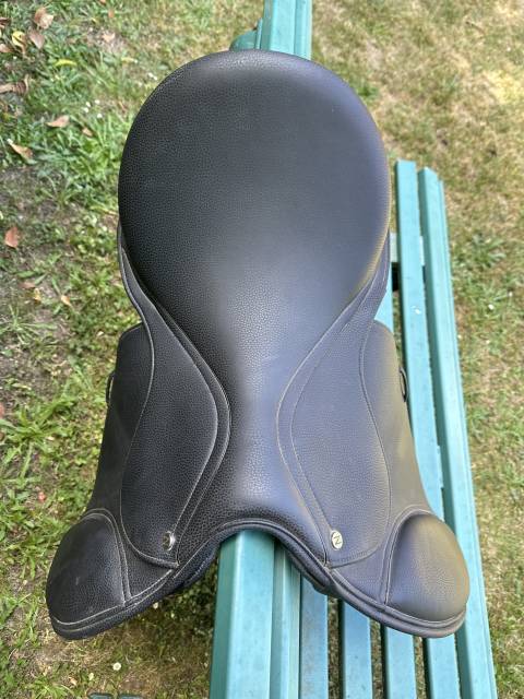 Selle Norton Pro Mixte Noire 17,5
