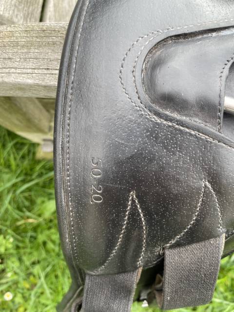 Selle de Dressage Devoucoux Makila Harmonie 2