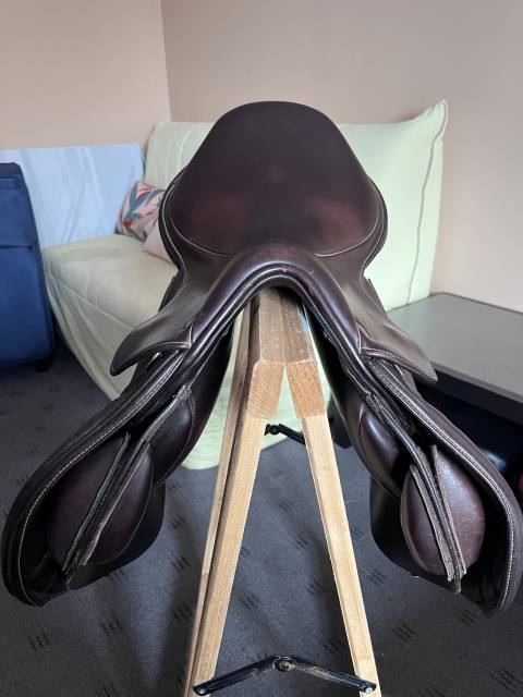 Selle Fairfax 17,5 pouces 