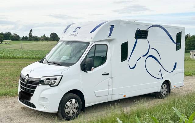 Camion chevaux theault