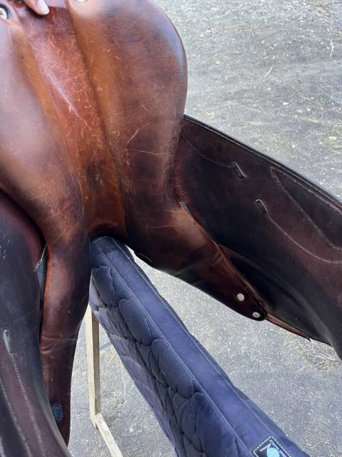 Selle monoquartier brunet pineau