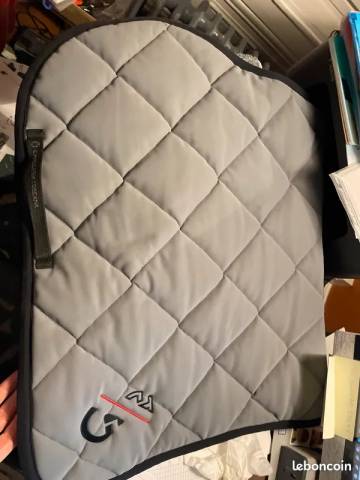 Tapis Cavalleria Toscana Edition Speciale Gris Cheval 