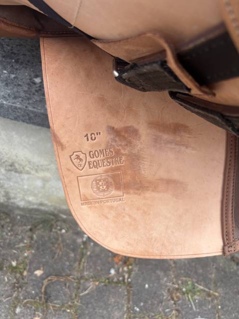 Selle de dressage portugaise Gomes