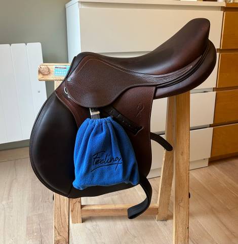  SELLE MIXTE ANTAR&Egrave;S TR&Egrave;S BON &Eacute;TAT VENDUE &Eacute;QUIP&Eacute;E
