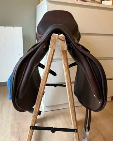  SELLE MIXTE ANTAR&Egrave;S TR&Egrave;S BON &Eacute;TAT VENDUE &Eacute;QUIP&Eacute;E