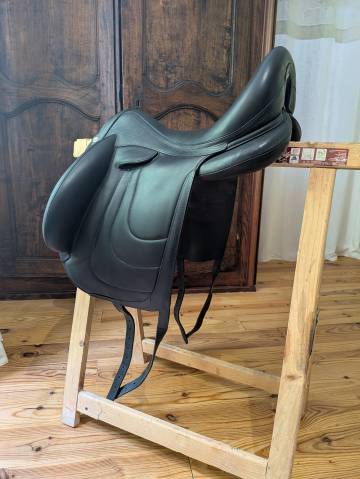 Dressage-Devoucoux Makila Harmonie S 2023