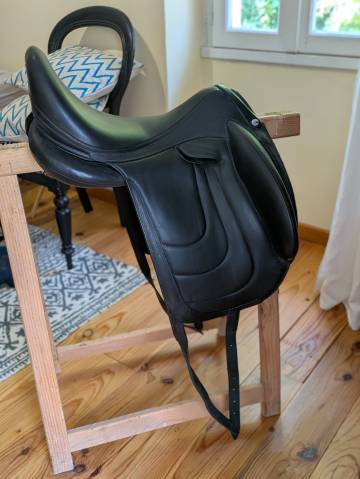 Dressage-Devoucoux Makila Harmonie S 2023