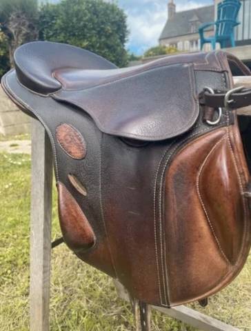 Selle Guy Cantin de cross 