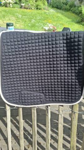 Tapis de selle BR dressage Full beige  très bon état 