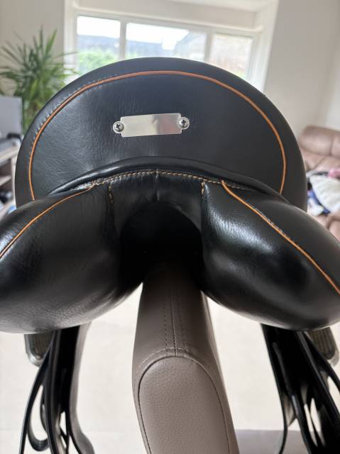 Selle dressage Zaldi SanJorge 17&acute; noire