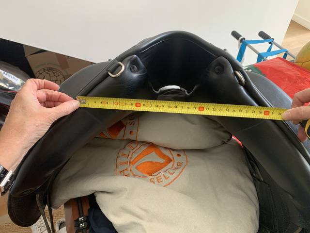 Selle Childeric dressage Mod&egrave;le DPL