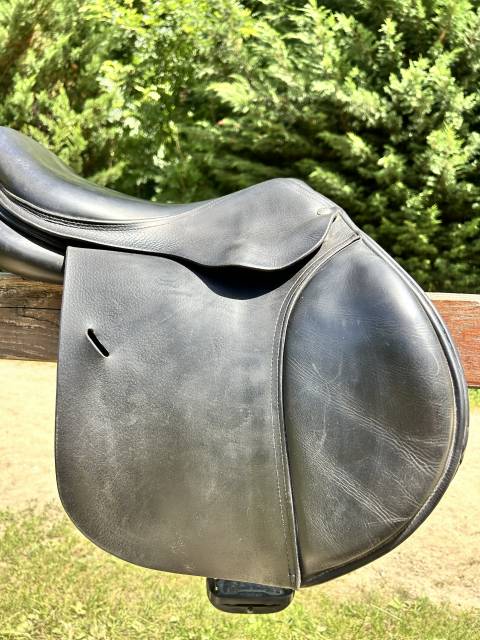 Selle FORESTIER &agrave; vendre.