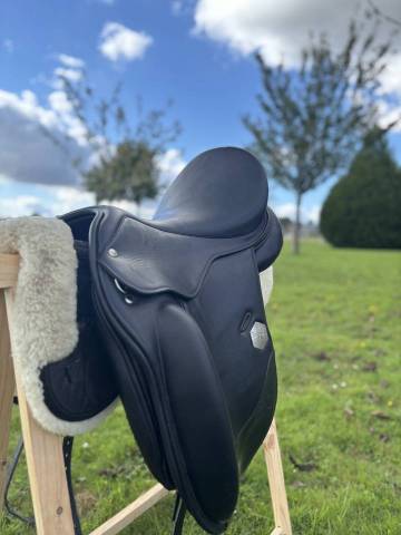 Selle de dressage 17,5 Marie-France Platinium sellier