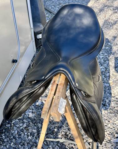 Selle Bates Caprili close contact 17,5p