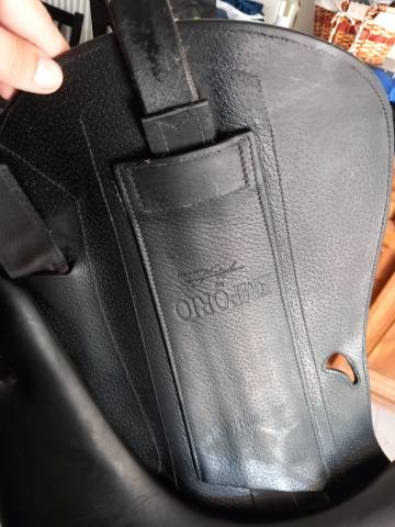 Selle de dressage équipe emporio 17 p équivaut à 17,5