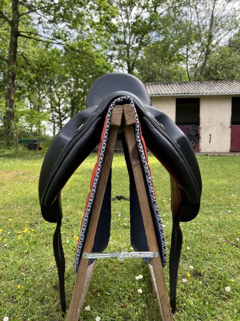 Selle dressage Makila Lab Devoucoux