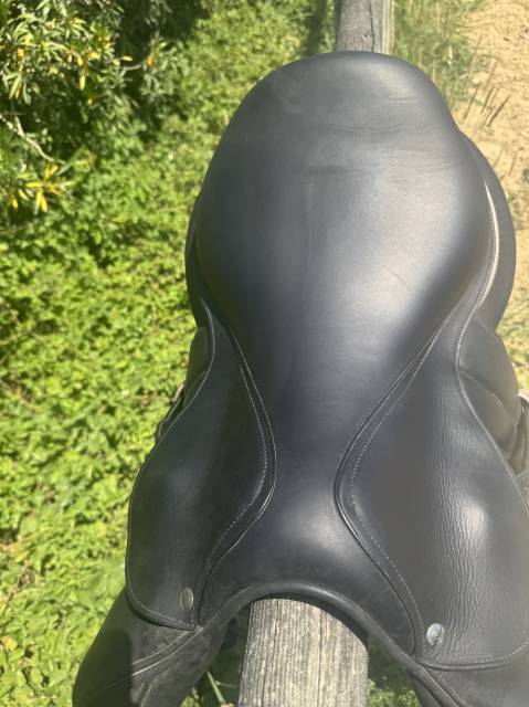 Selle Forestier Seoul 17.5 2A Noire Toute Buffle 