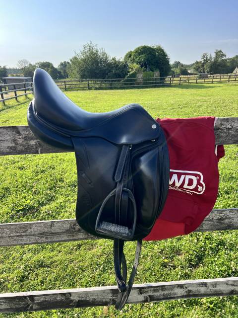 Selle dressage CWD