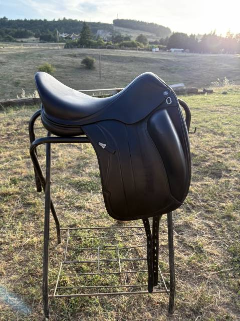 Selle de dressage &eacute;quipe 