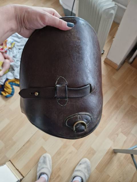 Selle devoucoux mod&egrave;le biarritz de 2011, taille 17