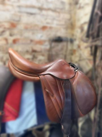 Selle butet obstacle 17,5” semi-creuse