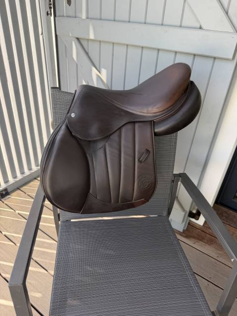 SELLE FORESTIER 16,5