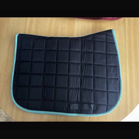 Tapis bleu