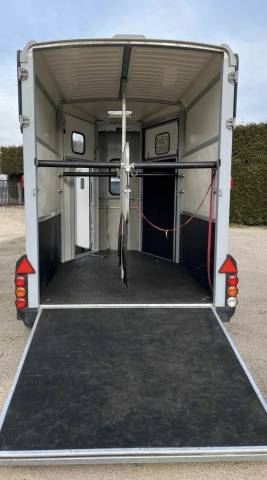 Van 