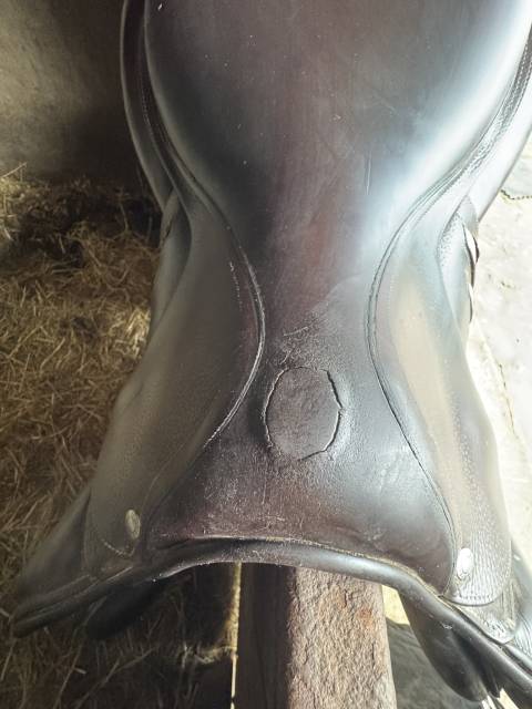 Selle Devoucoux taille 17,5 Biarritz Lab