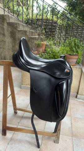 SELLE KENT AND MASTER 17.5