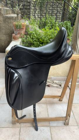 SELLE KENT AND MASTER 17.5