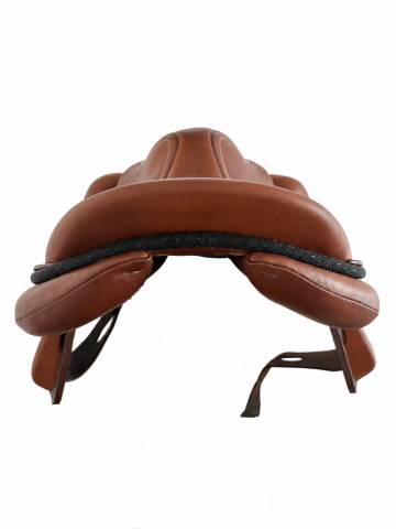 Selle cross Arion 2024 17,5 pouces Q2CH