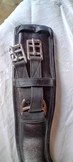 SANGLE DRESSAGE HKM ANATOMIQUE