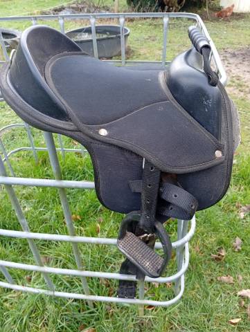 Selle poney 