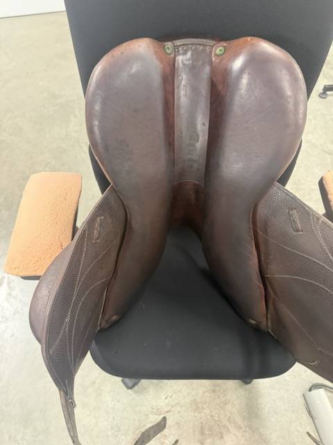 Selle Devoucoux Chiberta 2015 17,5 pouces Q2A