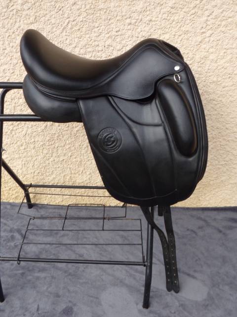 Selle Dressage Forestier Aachen 17'