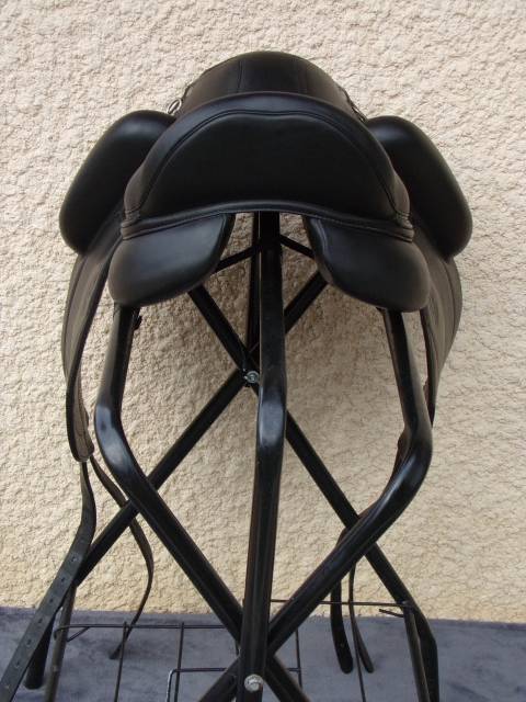 Selle Dressage Forestier Aachen 17'