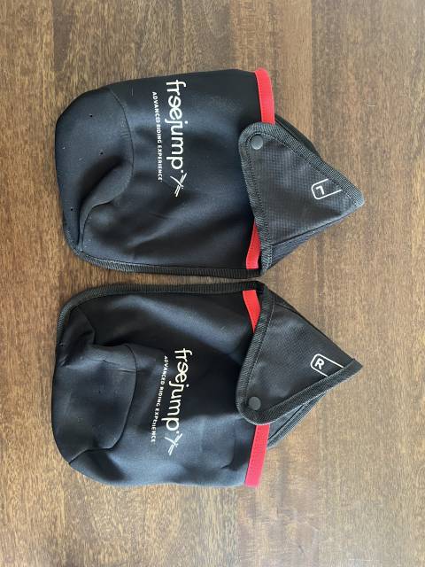 Pochons d’étriers Freejump