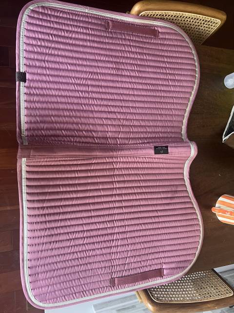 Tapis de selle Equitheme Spring
