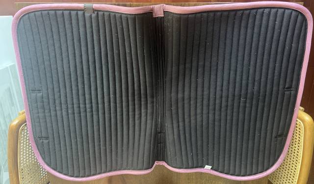 Tapis de selle Equitheme Spring