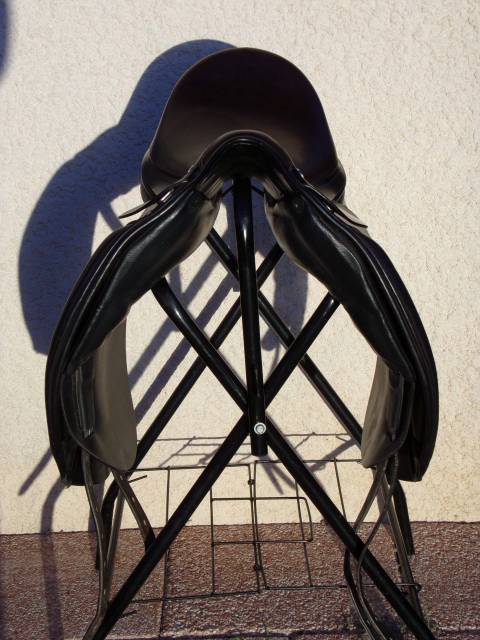 Selle Dressage Prestige 17' arcade modifiable 