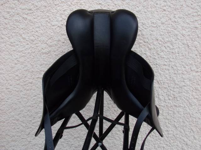 Selle Dressage Aulion 17'