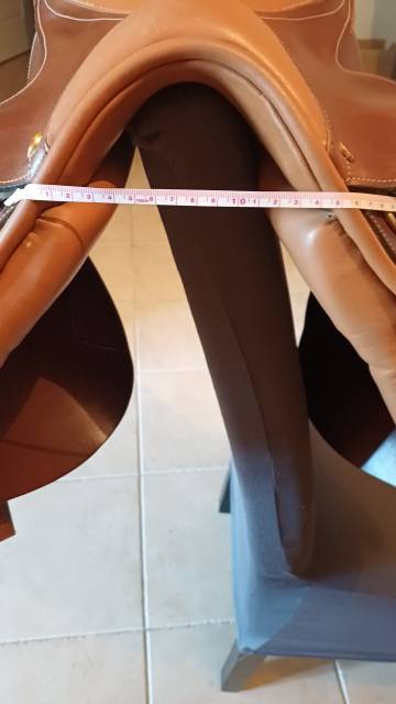 Selle 17pouce 