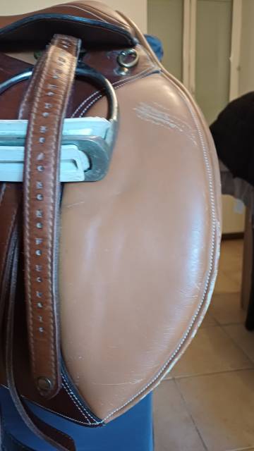 Selle 17pouce 